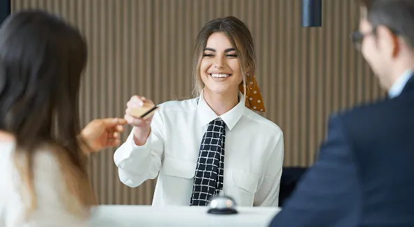 ホテルでの会話